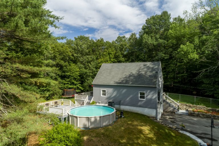 410 Paige Hill Road Goffstown NH 03045-4