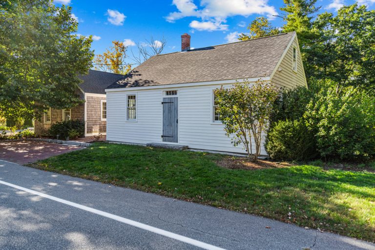 109 Old Post Rd Kittery ME 03904-41
