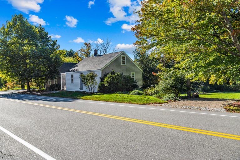109 Old Post Rd Kittery ME 03904-42